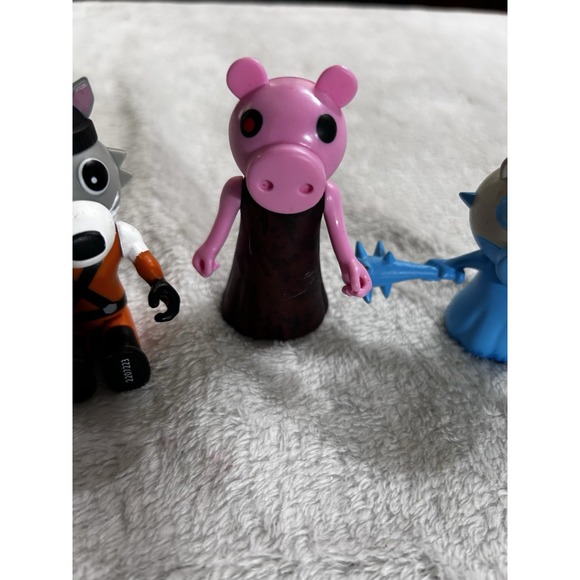 Roblox Action Figure Lot Of Three  Piggy - Picture 3 of 9